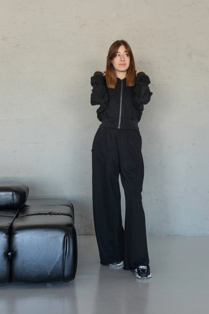 Set mit kurzem Zip-Hoodie und Palazzo-Hose